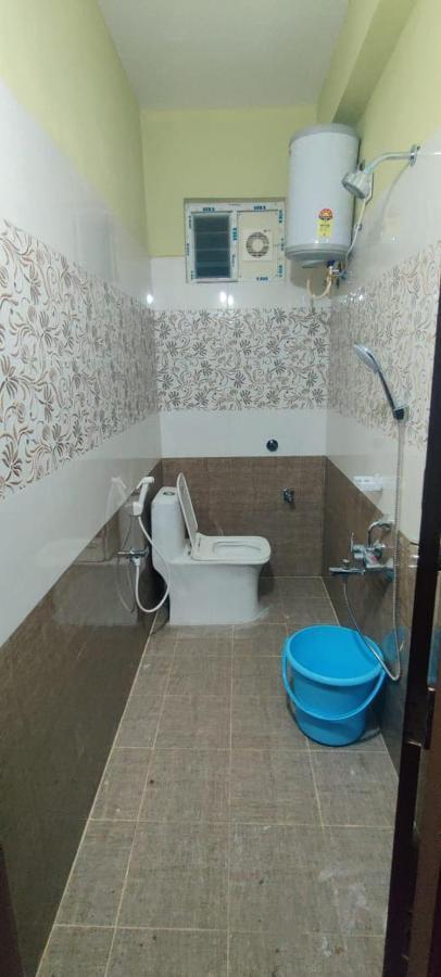 Rushitha Stay-ac Rooms-free Wifi-flat Tv- Kitchen-door Service-near To Alipiri * Tirupati